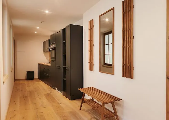 Alpenperle Im Zentrum Von 에르푸르트